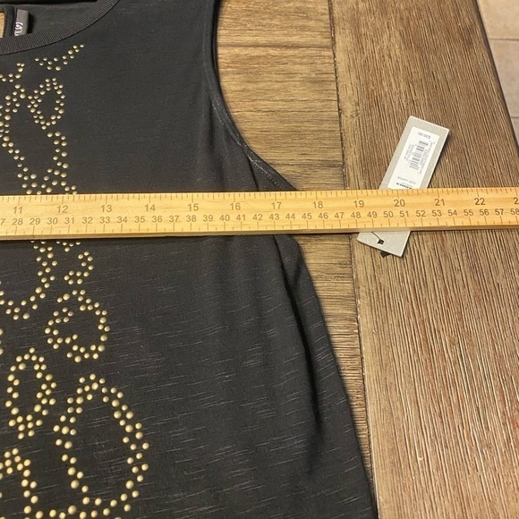 Womens Apt. 9 tank tunic top sleeveless black with gold accents. 
NWT - Picture 7 of 8
